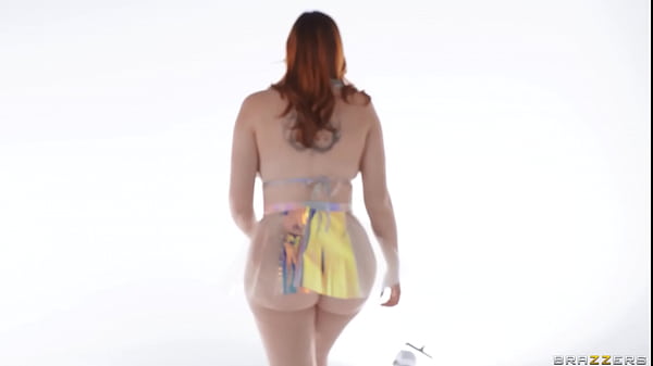 Time Travel Threesome With Abigail Morris And Kyra Rose