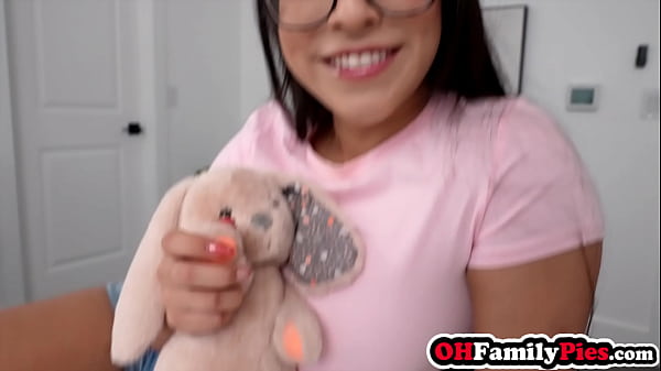 Madison Wilde Gets Her Fat Ass Filled By Stepbro Max Fills