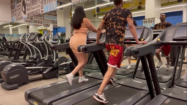 Gem Jewels Gets Her Gym Sweat Fucked Off By Scotty P