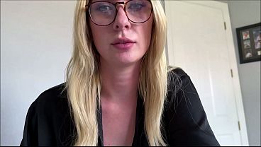 Stepmom Alex Adams Shows Sydney Paige How To Take Dick