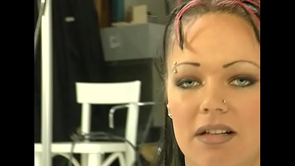 Julia Reaves And Friends Get Filthy In Dirty Movie