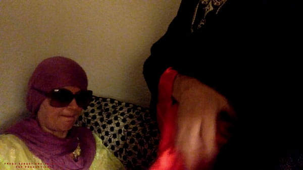 Thick Mature Wife Takes A Huge Load Inside Her