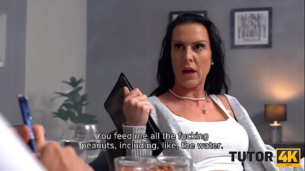 Texas Patti Gets Her Mature Ass Pounded By Matthew Meier