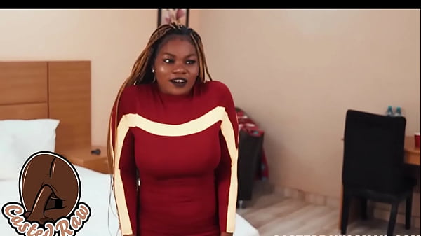 Naija Waitress With A Fat Ass Gets BBC Stuffed