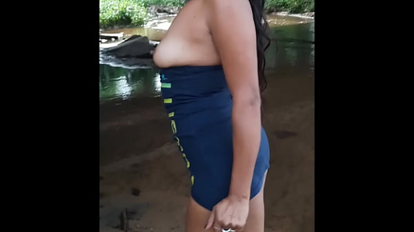 Pamela Castillo Gets Filmed Pissing And Drinking Milk