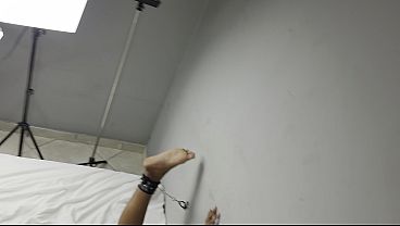 Simz561 Gets Her Pussy Fisted By Asstraunaught