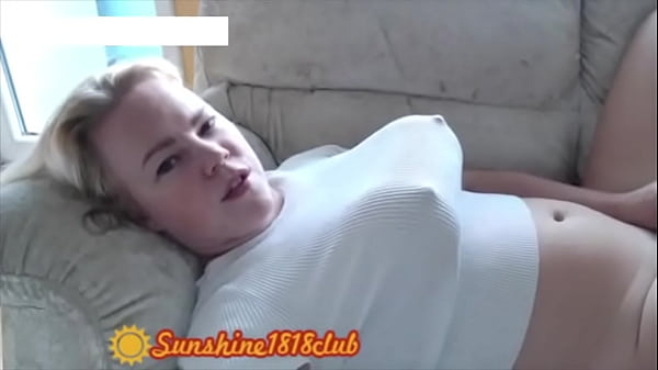 Angela Webcam Squirts All Over Her Fat Tits