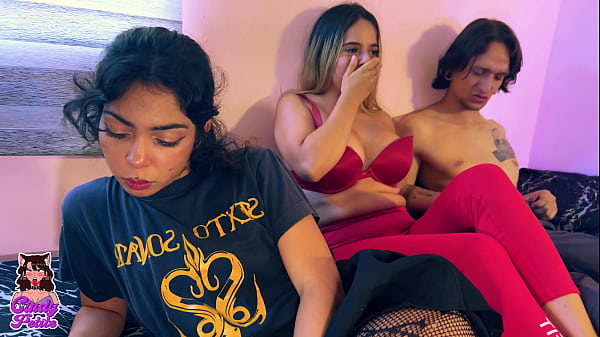 Cindy Luna Petite Watches Annie Marin Get Railed By Leyton Big