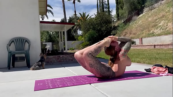 Felicity Feline Bends Over Nude For Outdoor Yoga Session