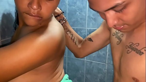 Marvin Santiago Fucks Leidy Angel While Roommate Is Gone