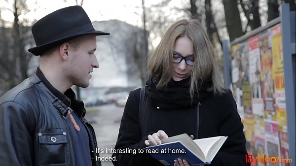 Nerdy Girl With Glasses Gets Seduced By Serpente Edita