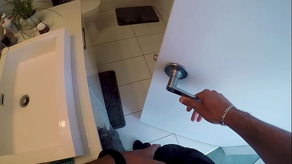 ChokoBanana And Kingfit Fuck In The Empty Gym Locker Room