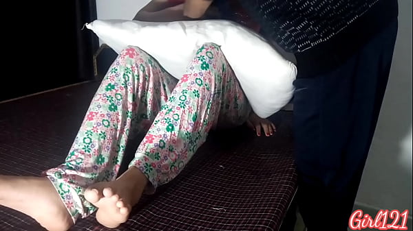 Desi Girl Gets Caught Playing With Herself