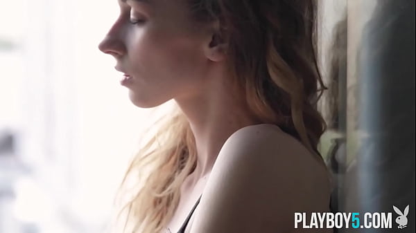 Yana West The Ukrainian Playmate Teases Her Perfect Body