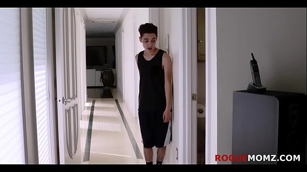 Step Mom Learns To Speak Dick With Her Mouth And Pussy