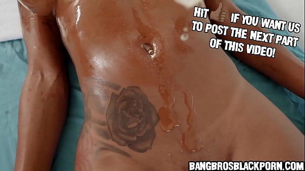 Sarai Minx Gets A Deep Oil Rubdown From Jay Bangher