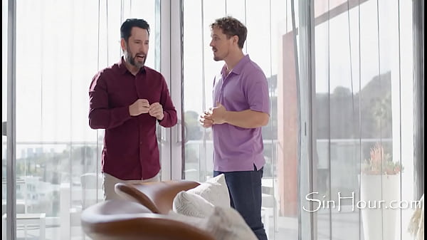 Scarlett Sage And Carlita Ray Get Swapped And Shared