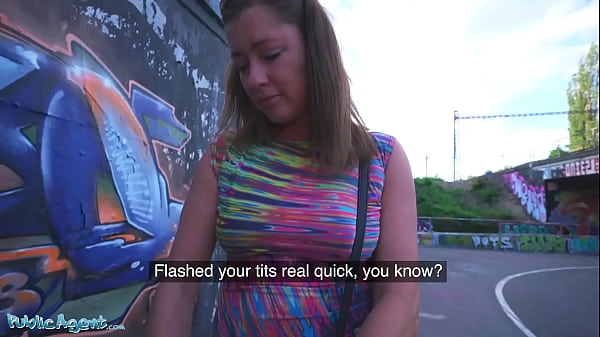 Elisa Tiger Gets Nailed Doggystyle Under The Overpass