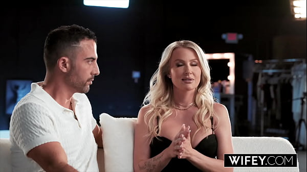 Blonde Hotwife Andi Avalon Gets Blacked With Hubby Watching