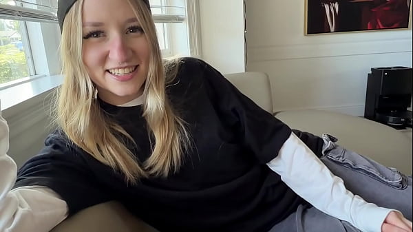 Straight Girl Abbie Sykes Fucks Her Buddy Scott Stark