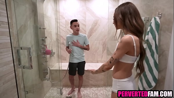Step Siblings Get Filthy In The Shower With Juan El Caballo Loco And Nikki Nicole