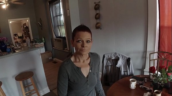 Revenge Face Fuck On The Debt Collector's Mom